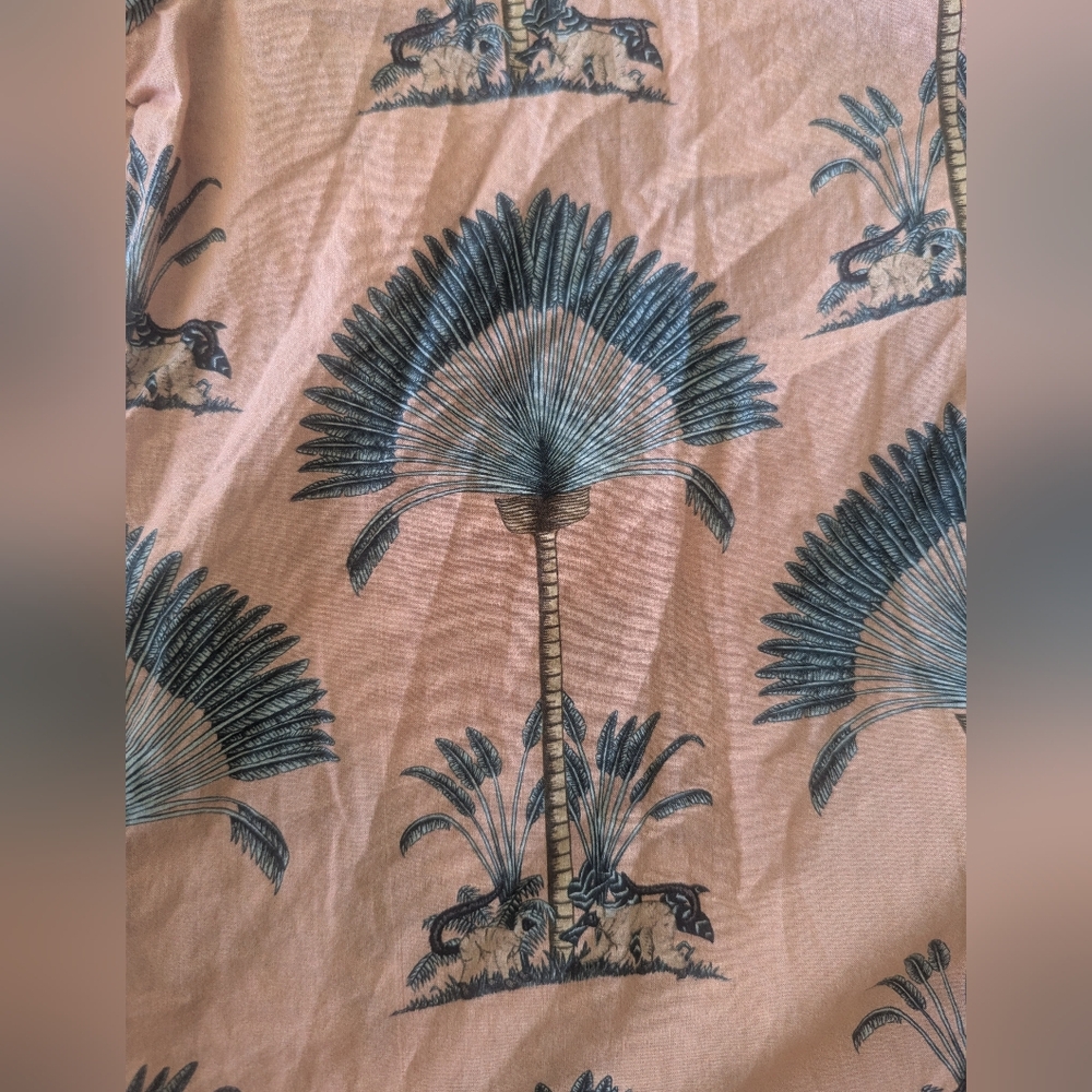 Desmond & Dempsey Ravenela Pink Pajama Top - Picture 5 of 11